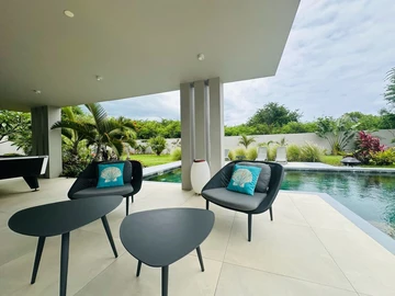 4 Bedroom Villa
