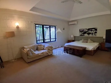 4 Bedroom Villa