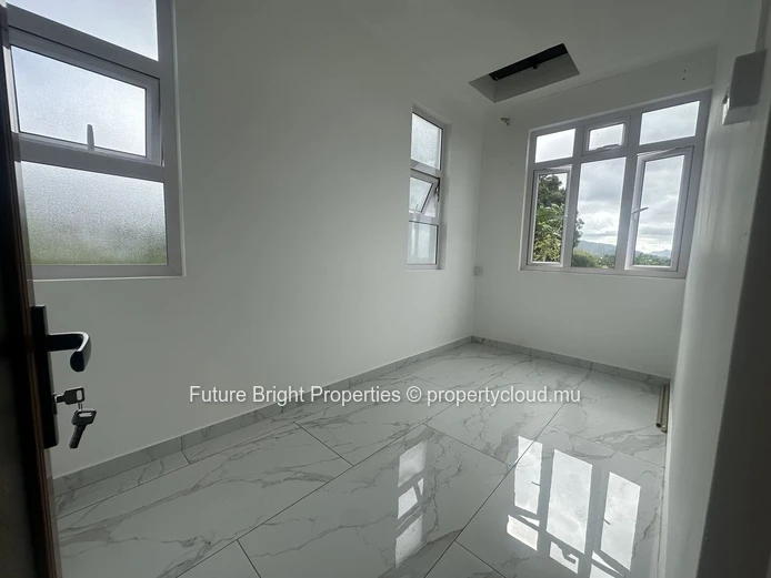 4-Bedroom Furnished Duplex for Rent in Plaine Magnien