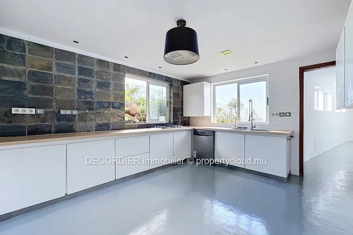 House for Rent – Belle Vue