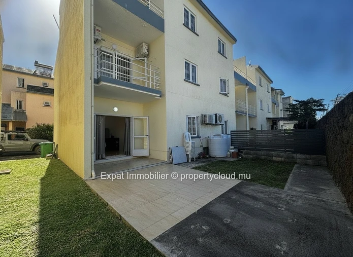 Fully Air-Conditioned 3-Bedroom Duplex In A Secure Residence With Swimming Pool – Grand Baie