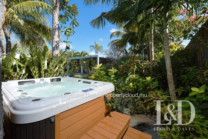 Villa de prestige avec piscine chauffée