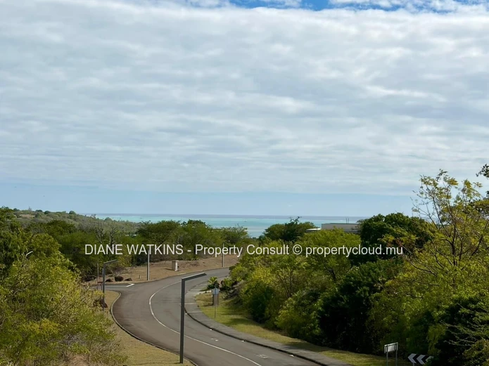 For Sale - Residential land in Petite Rivière Noire 