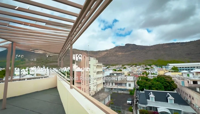 Commercial Office Building for Sale - Port Louis