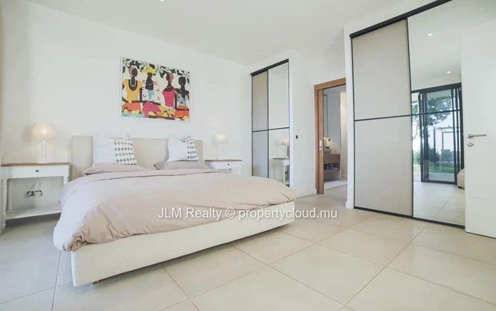 Magnificent villa with unobstructed views for sale in Tamarin, Mauritius
