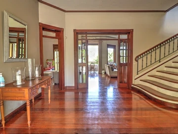 7 Bedroom House