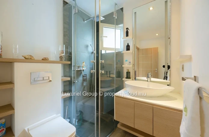Villa Moderne À Vendre À Grand Baie – Accessible Aux Étrangers