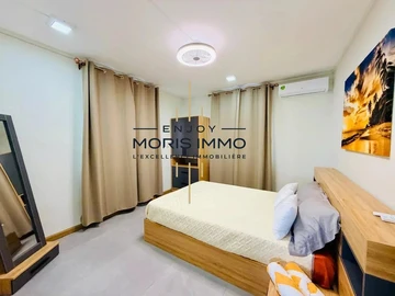 6 Bedroom Villa