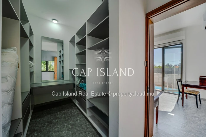 For rent – Family villa in Calodyne