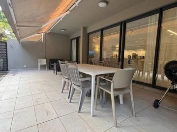 3 Bedroom Townhouse, Duplex
