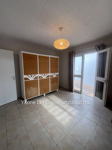 House For Rent In Tamarin