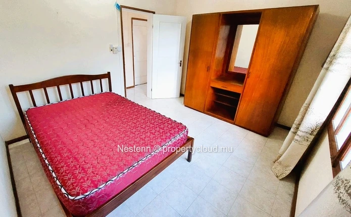 Spacieux appartement traditionnel avec 2 chambres