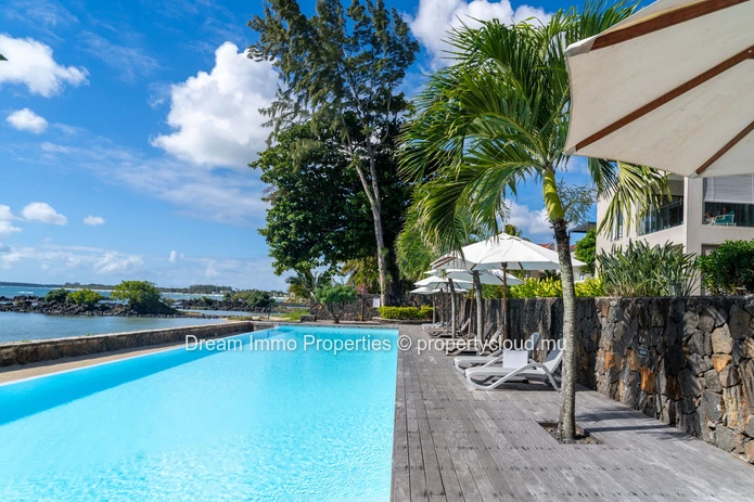Penthouse exclusif en front de mer de 3 chambres avec vue panoramique à Pointe aux Biches – Ile Maurice