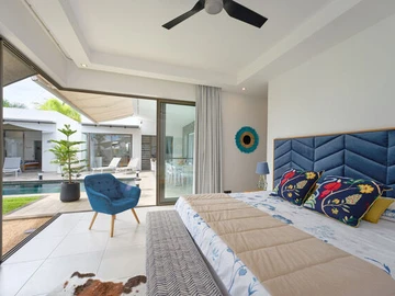 4 Bedroom Villa