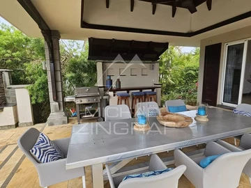 5 Bedroom Villa
