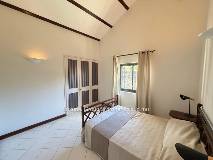 Spacious Villa with Private Pool in Pereybere