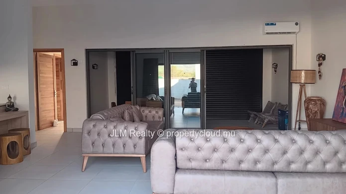 For Rent: Contemporary 3-Bedroom Villa, Tamarin, Mauritius