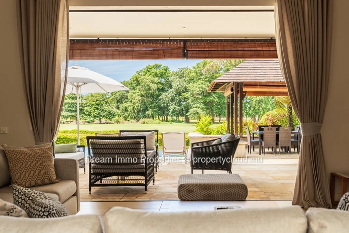 Villa meublée de 3 chambres directement sur le golf Heritage Villas Valriche à Bel Ombre – Ile Maurice