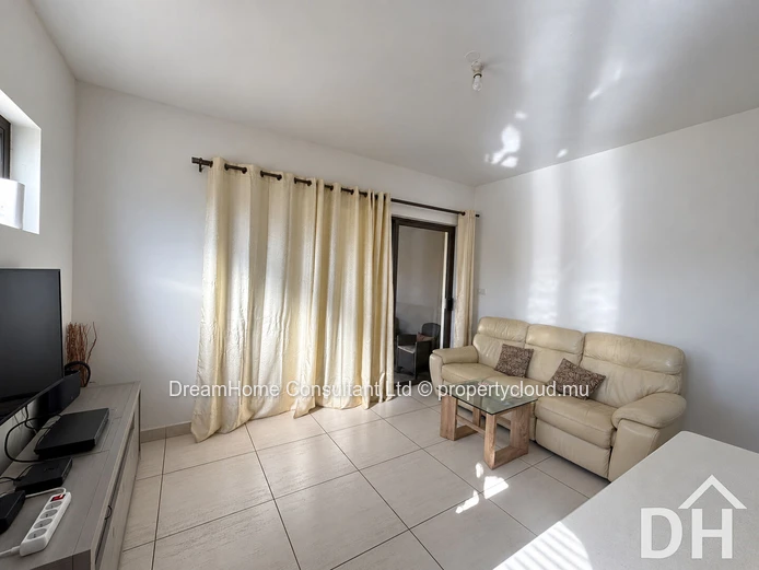 Appartement meublé d'une chambre au rez-de-chaussée