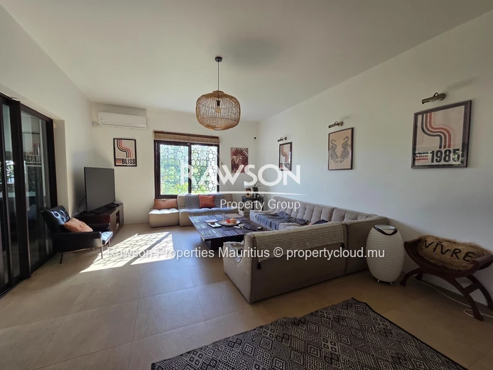 Propriété Avec 2 Villas | 4 Chambres + 3 Chambres | Piscine | Pereybere