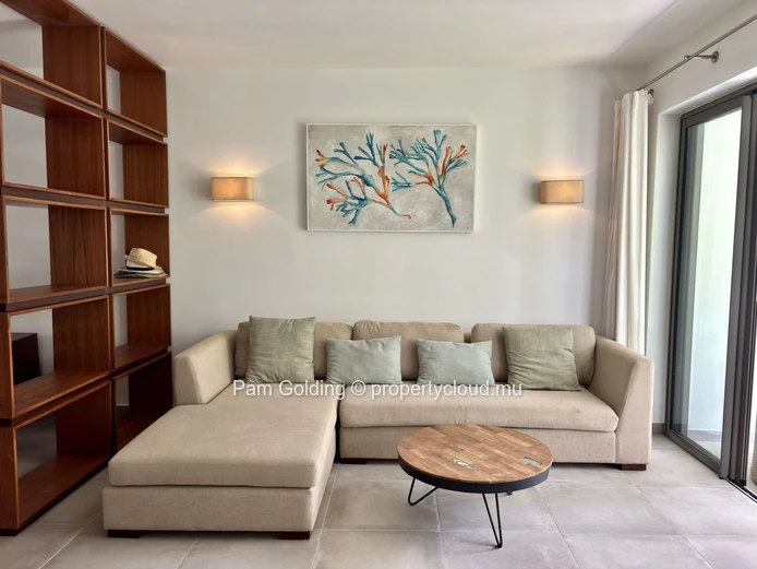 Duplex 3 Chambres à Vendre à Pereybere, Île Maurice | Vie en Bord de Mer à La Residence