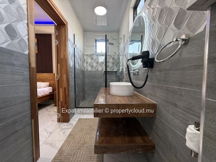 Brand-New Luxury 3 En-Suite Bedroom Villa With Private Pool And Rooftop – Grand Baie