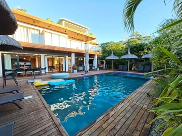 4 Bedroom Villa