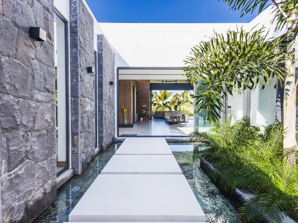 4 Bedroom Villa