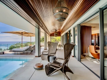 4 Bedroom Villa