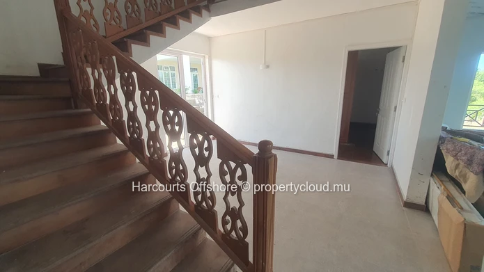 5 Bedroom Villa In Trou D'eau Douce