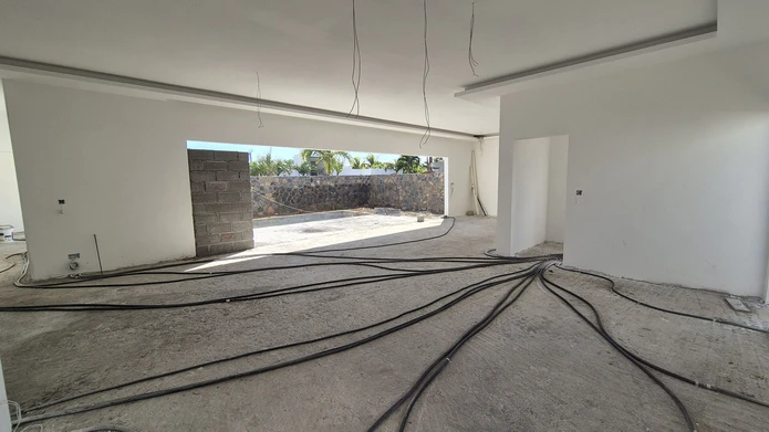 Villa de Luxe 4 Chambres à Vendre Proche de La Croisette avec Piscine Privée