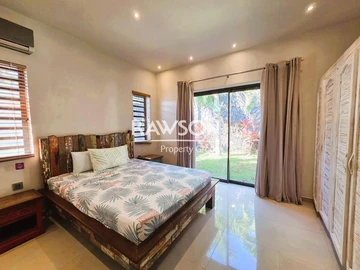 4 Bedroom Villa