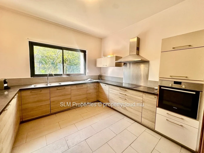 Moka -Penthouse de 4 chambres dans un cadre verdoyant en vente