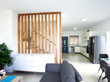 4 Bedroom Townhouse, Duplex