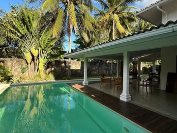 4 Bedroom Villa