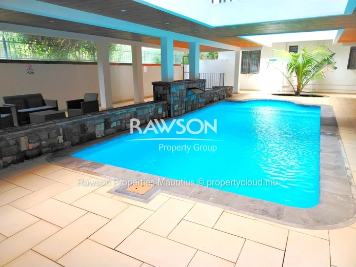 MIDTERM RENTAL – PENTHOUSE WITH PRIVATE ROOFTOP POOL  - 2 Bed, 2 Bath