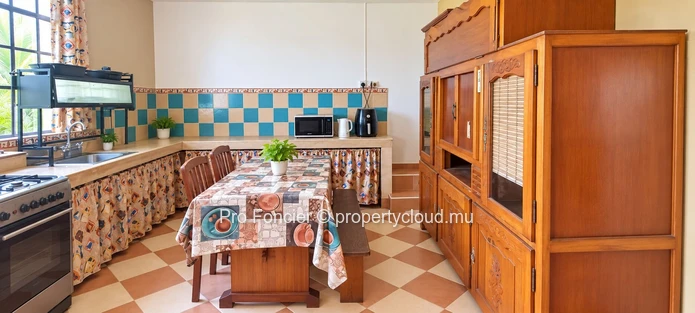 Maison à vendre à Quatre-Bornes - Une opportunité pour un investissement locatif
