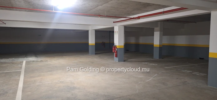 Prime Commercial Floor for Sale – Ebene Square, Ebene Cybercity