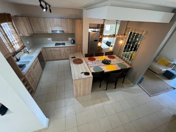 Townhouse, Duplex de 3 Chambres