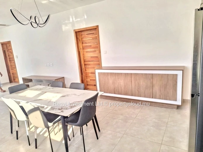 Villa Neuve de 4 chambres à louer à Grand-Baie