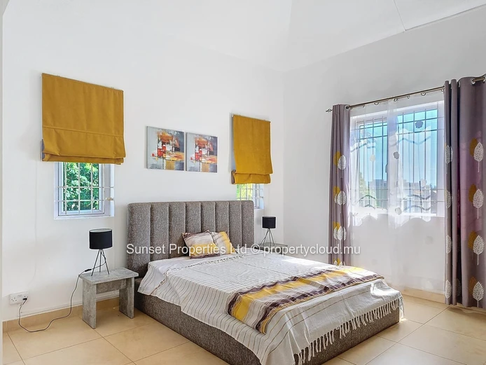 Villa Familiale | 4 chambres | Quartier résidentiel