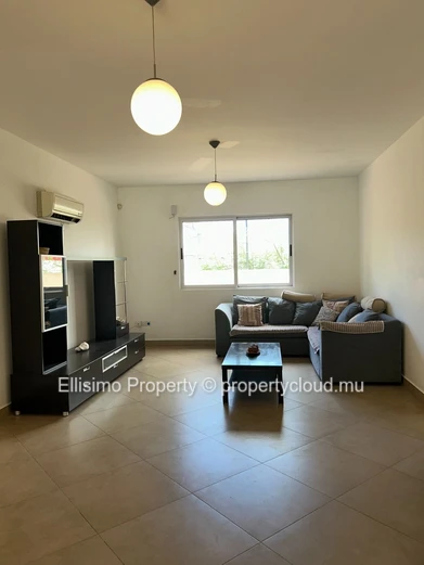 Villa avec Piscine Privée à Vendre – Résidence Sécurisée à Pointe aux Piments