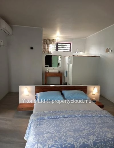 Villa For Sale In Pereybere