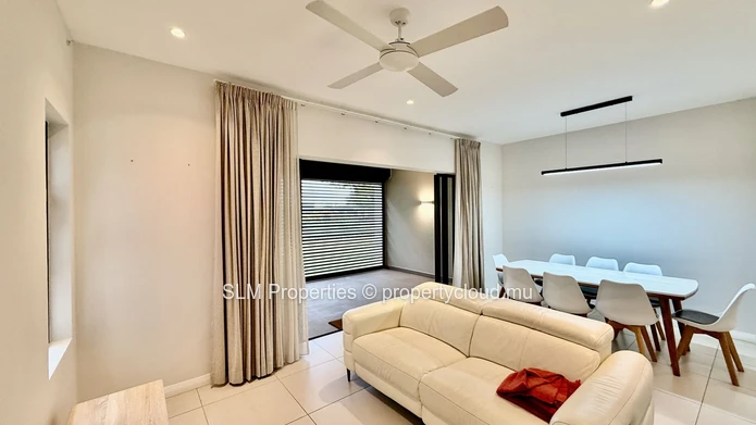 Appartement moderne de 3 chambres au rez-de-chaussée à vendre à Moka