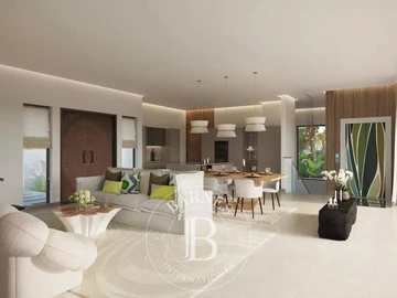 4 Bedroom Apartment