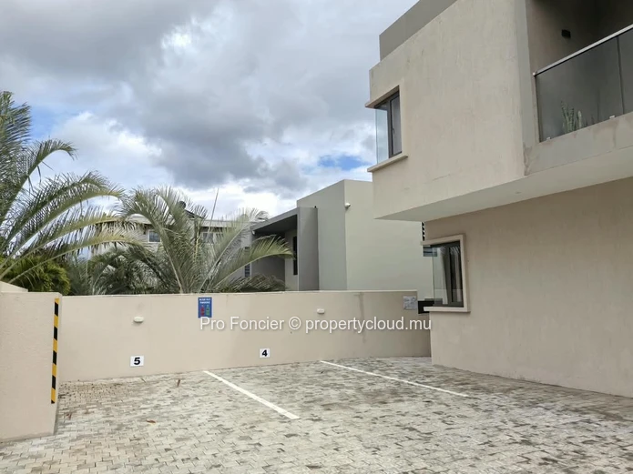 Appartement à louer à Flic-en-Flac – Rooftop avec vue sur mer