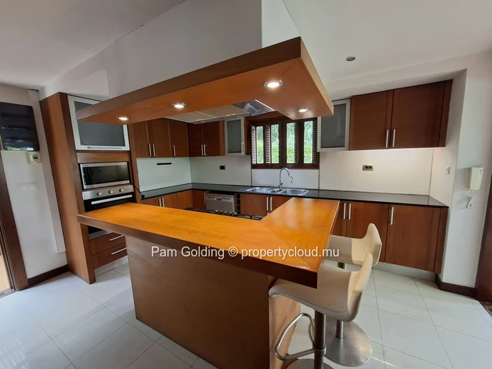 Piton - Maison à vendre – Pam Golding Mauritius