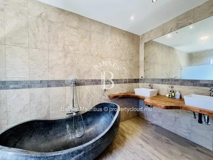 GRAND BAIE - Magnifique villa de standing - 6 chambres