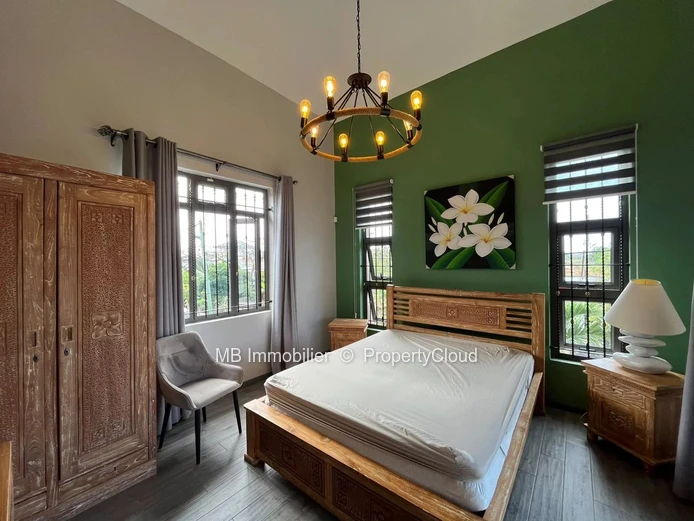 Belle maison de 4 chambres en location.
