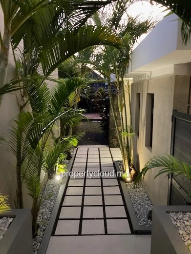 A vendre magnifique villa dans une residence accessible aux etrangers à Pereybere.